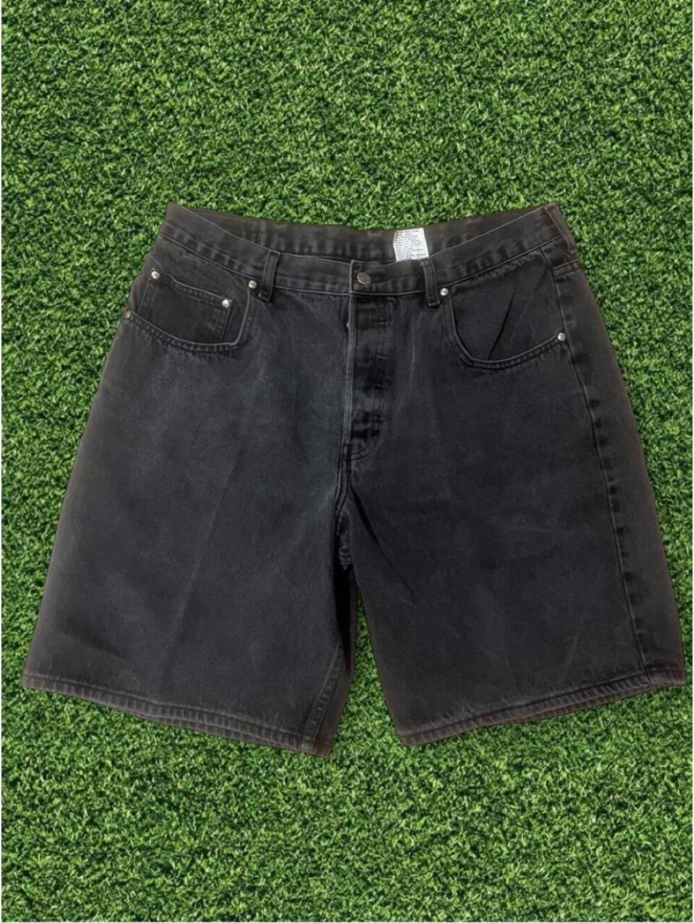 Vintage Brittania Black Denim Shorts – Size 38”